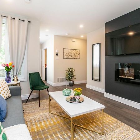 Luxury 1Br With King Bed - Steps From Byward Market! Apartment Ottawa Exterior photo