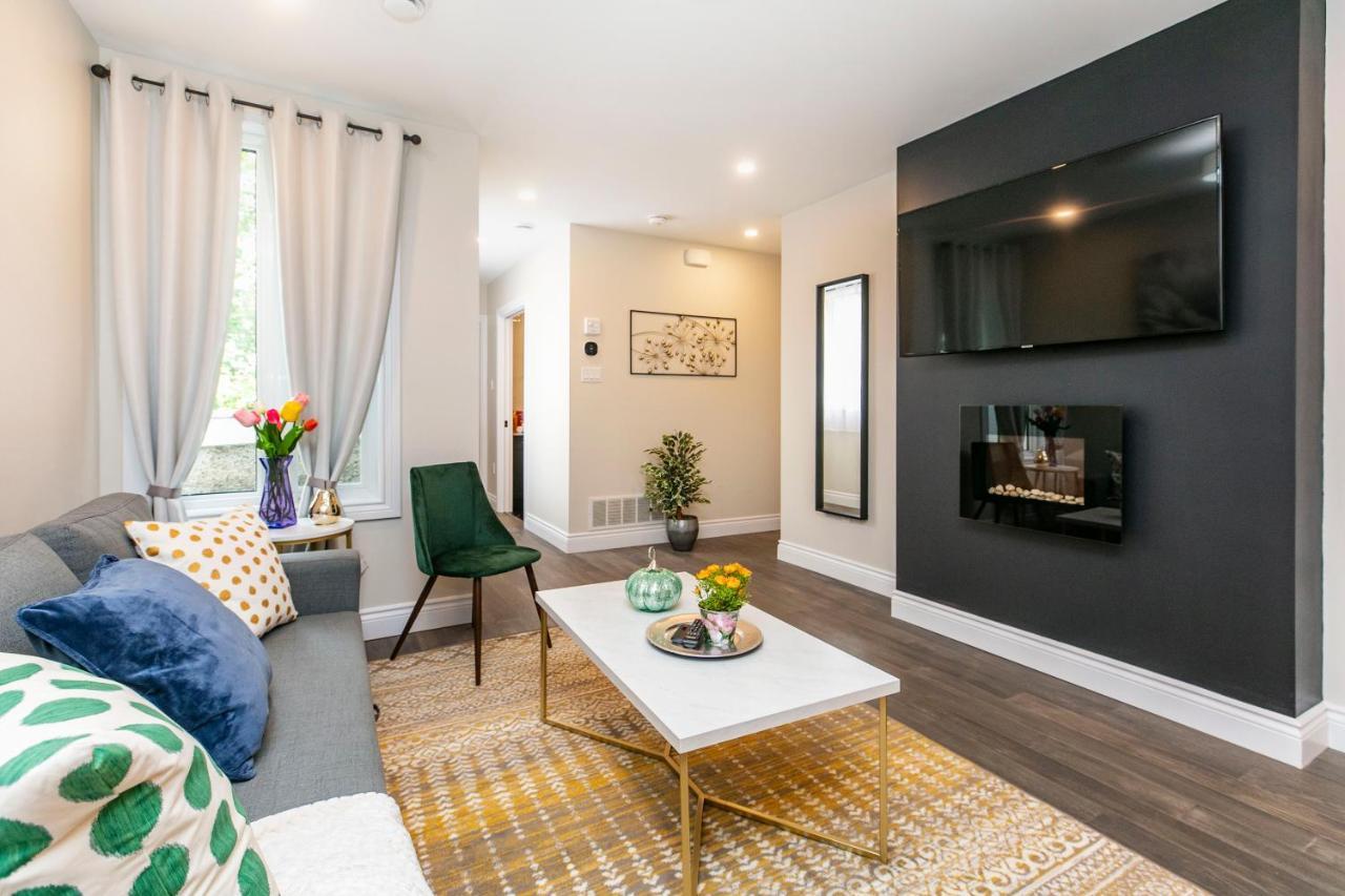 Luxury 1Br With King Bed - Steps From Byward Market! Apartment Ottawa Exterior photo