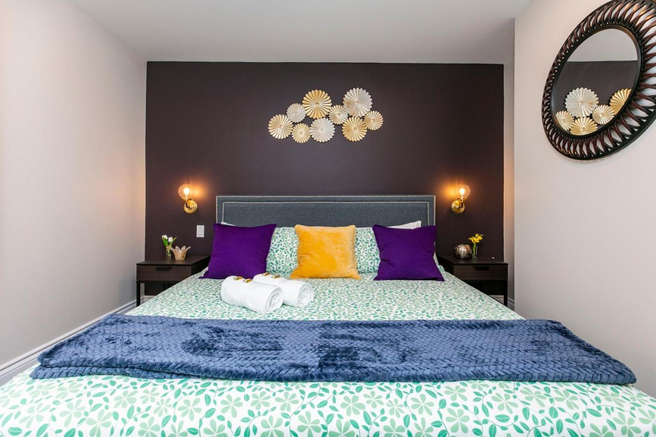 Luxury 1Br With King Bed - Steps From Byward Market! Apartment Ottawa Exterior photo