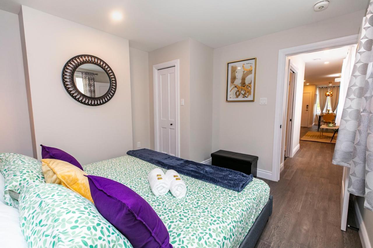 Luxury 1Br With King Bed - Steps From Byward Market! Apartment Ottawa Exterior photo